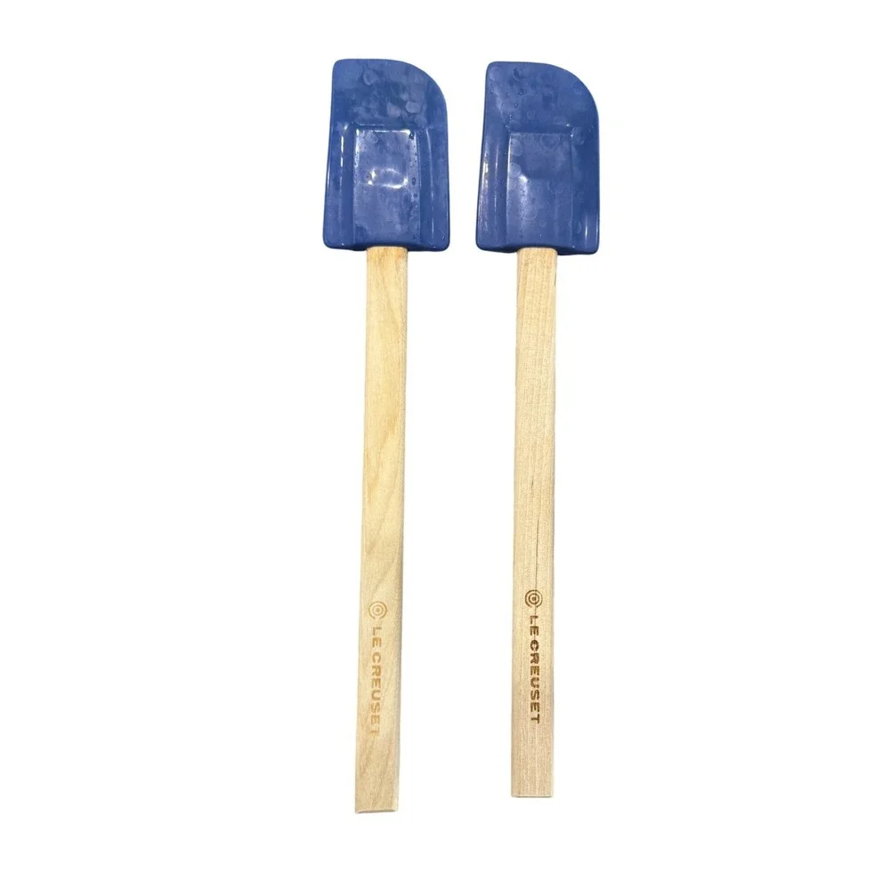 Le Creuset Blue Silicone‎ Spatulas with Wood Handles Set of 2 Kitchen Tools